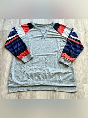 Women’s Grey Pullover Top with Orange & Purple Striped Sleeves Size XXL